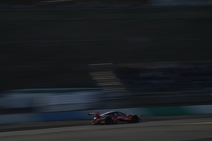 公式予選: 立川祐路（ZENT CERUMO LC500）