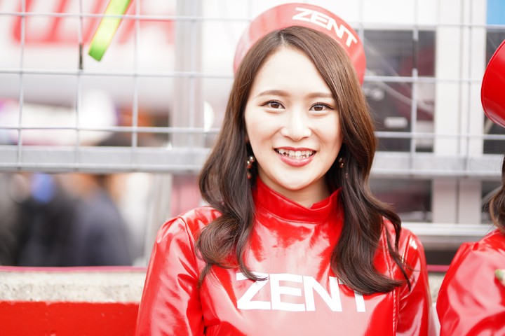 ピットウォーク: レースクイーン