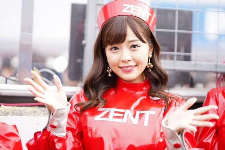 ピットウォーク: レースクイーン