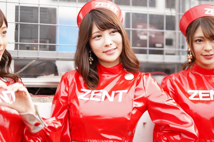 ピットウォーク: レースクイーン