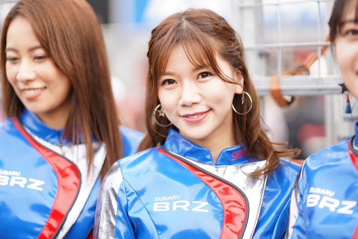 ピットウォーク: レースクイーン