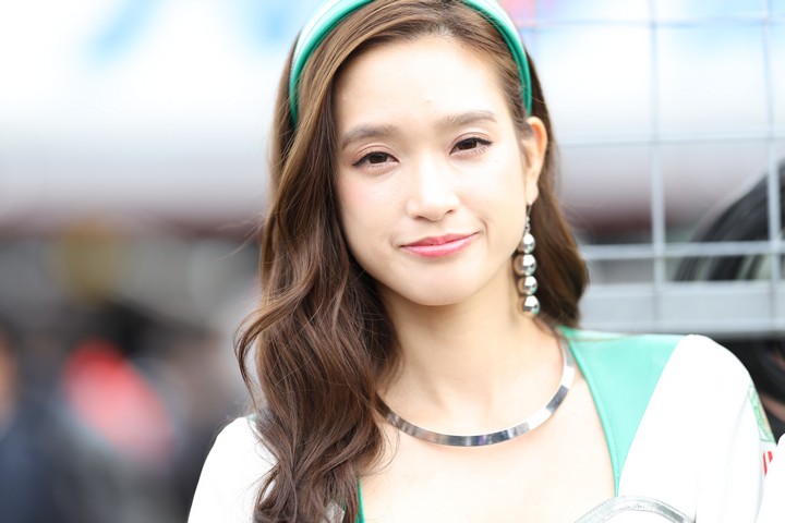 ピットウォーク: レースクイーン