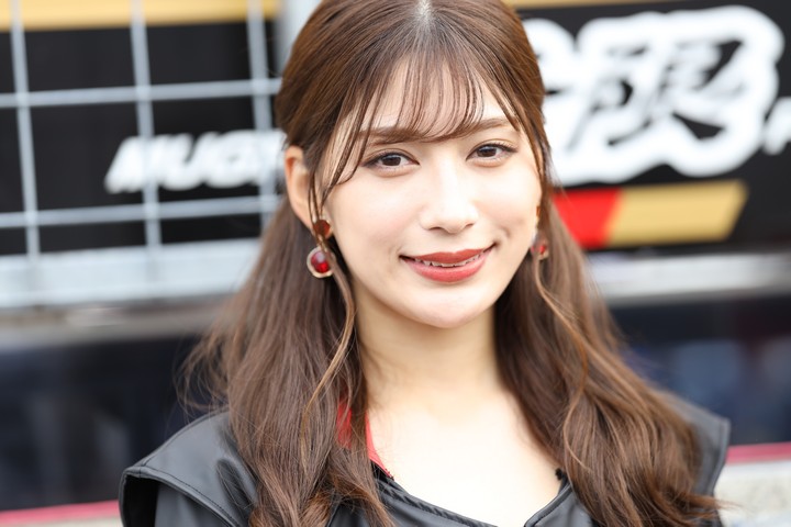 ピットウォーク: レースクイーン