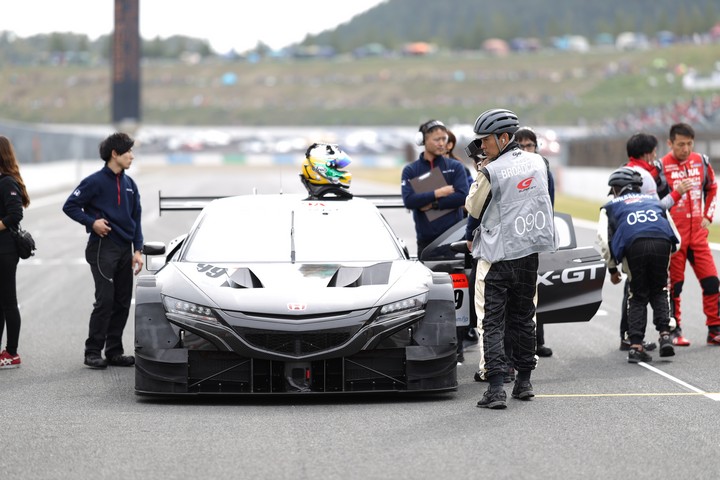 ピットウォーク: 来年度から採用されるGT500マシン