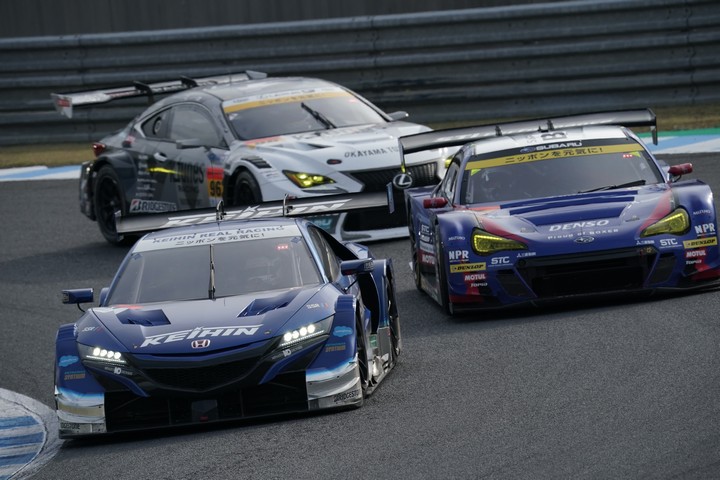 決勝レース: 塚越広大（KEIHIN NSX-GT）