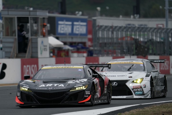 決勝レース: 福住仁嶺（ARTA NSX GT3） vs 阪口晴南（K-tunes RC F GT3）
