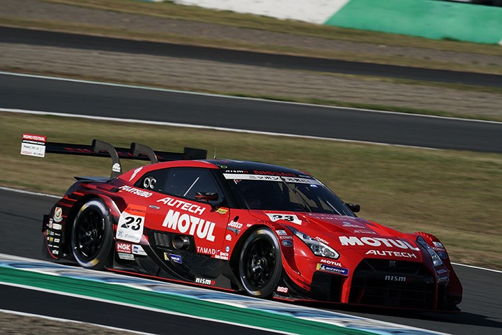 公式練習: GT500クラストップタイムは松田次生／ロニー・クインタレッリ組（MOTUL AUTECH GT-R）