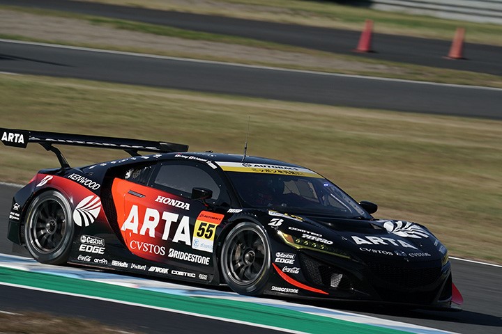 公式練習: GT300クラストップタイムは高木真一／福住仁嶺組（ARTA NSX GT3）