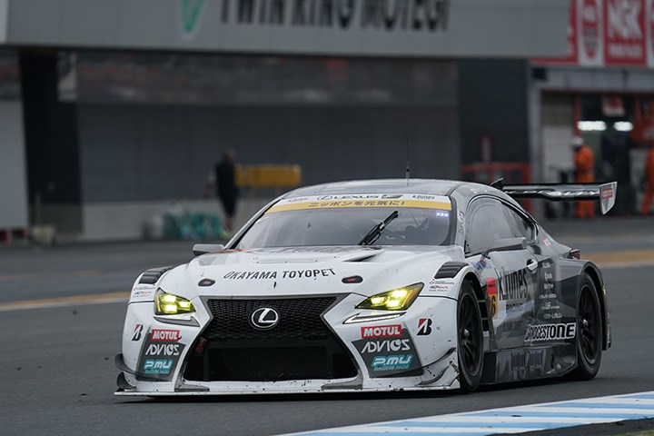 GT300クラス決勝3位は新田守男／阪口晴南組（K-tunes RC F GT3）