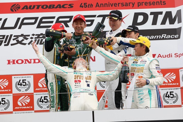 スプリントカップレース2: シャンパンファイト