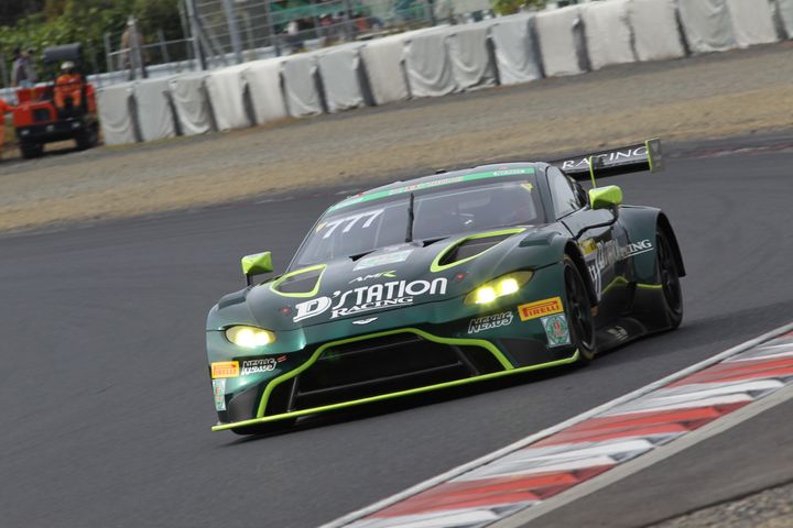 ST-Xクラス優勝は星野敏／藤井誠暢／近藤翼組（D'station Vantage GT3）