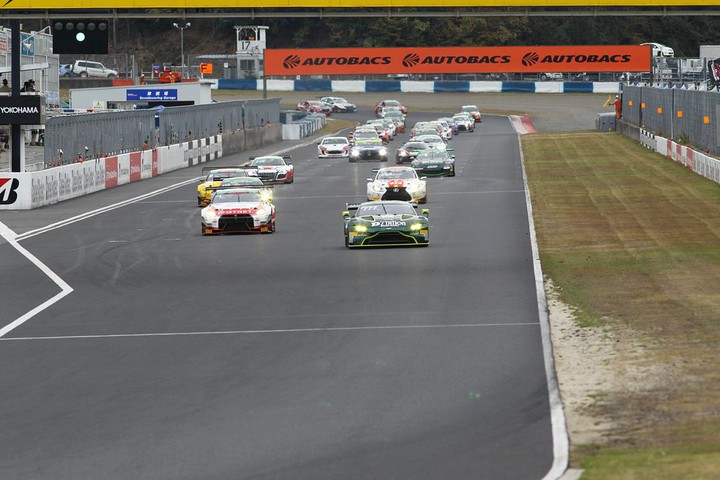 グループ1、3時間の決勝がスタートした