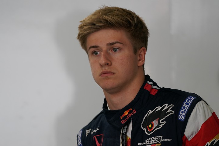 公式&ルーキーテスト: ユーリ・ビップス（TEAM MUGEN）