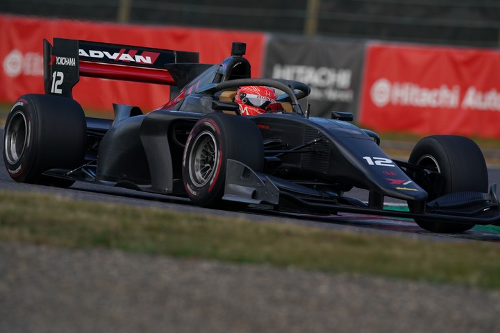 公式&ルーキーテスト: 松下信治（ThreeBond Drago CORSE）