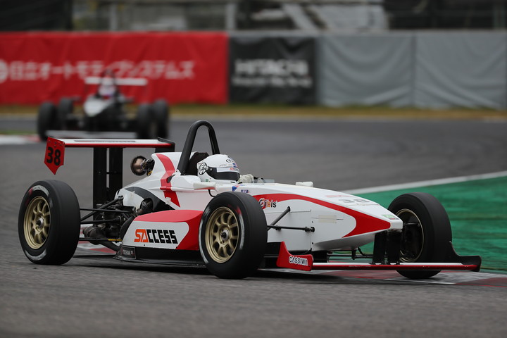 日本一決定戦: Aグループ予選2位は岡本大地（SACCESS Racing KKS-Ⅱ）