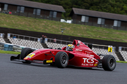 第9戦、第10戦ともインディペンデントカップPPの仲尾恵史（TCS Racing Team）