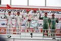 表彰式: GT300クラスのトップ3チーム