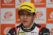 GT300クラスで優勝した平中克幸（GAINER）