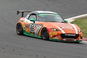 ST-5クラス優勝の村上モータースMAZDAロードスター