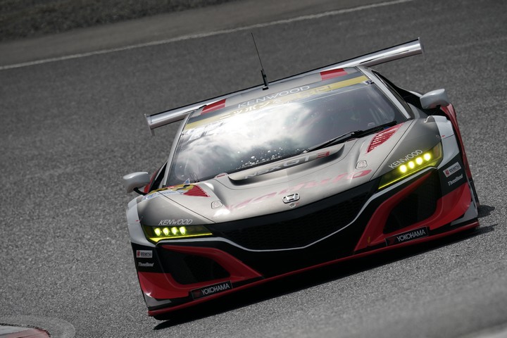 公式テスト岡山3回目: 道上龍／ジェイク・パーソンズ組（Modulo KENWOOD NSX GT3）