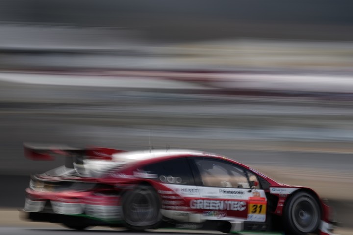 公式テスト岡山4回目: 嵯峨宏紀／中山友貴組（TOYOTA GR SPORT PRIUS PHV apr GT）