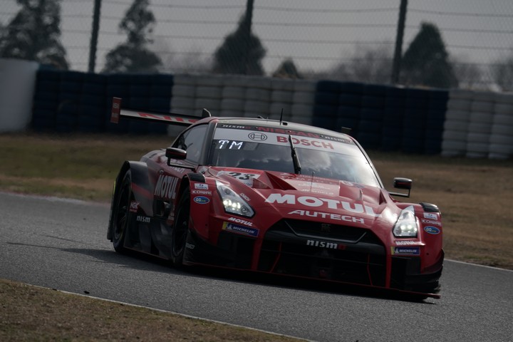 公式テスト岡山4回目: 松田次生／ロニー・クインタレッリ組（MOTUL AUTECH GT-R）