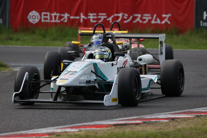 金井亮忠に迫る太田格之進