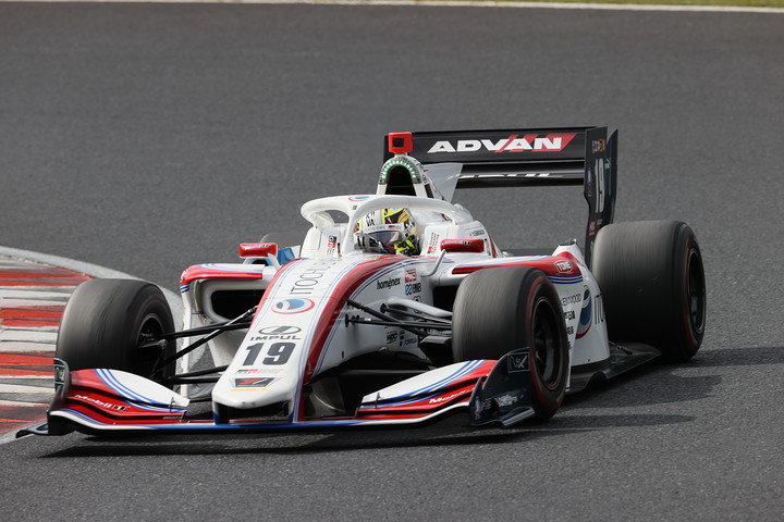 フリー走行: 2位は関口雄飛（ITOCHU ENEX TEAM IMPUL SF19）