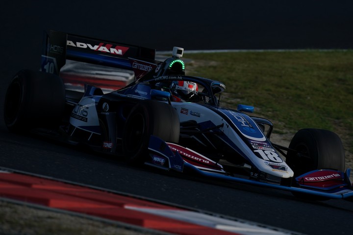 決勝レース: 国本雄資（KCMG Elyse SF19）