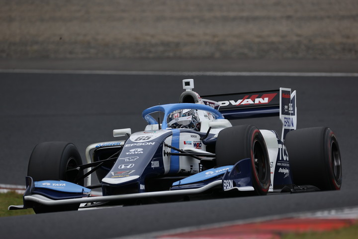 占有走行: 2位は大湯都史樹（TCS NAKAJIMA RACING SF19）