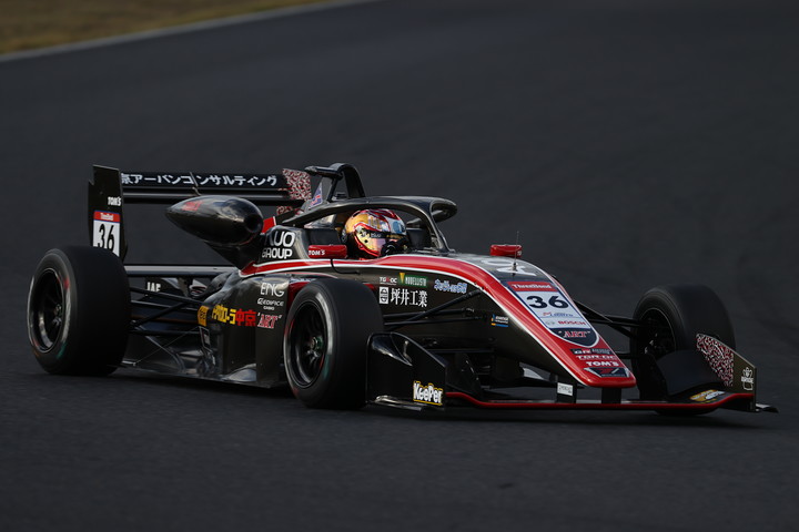 優勝は宮田莉朋（COROLLA CHUKYO Kuo TOM'S 320）