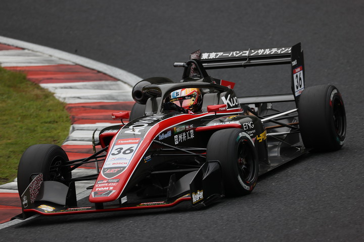 第4戦、第5戦ともポールポジションの宮田莉朋（COROLLA CHUKYO Kuo TOM'S 320）