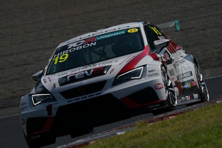 決勝3位でブロンズクラス優勝のヒロボン（バースレーシングプロジェクト【BRP】）