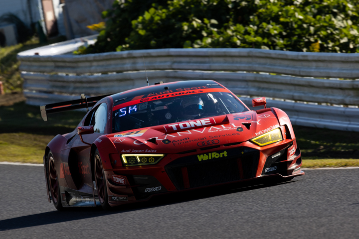 GT300クラス優勝は川端伸太朗／近藤翼組（Hitotsuyama Audi R8 LMS）