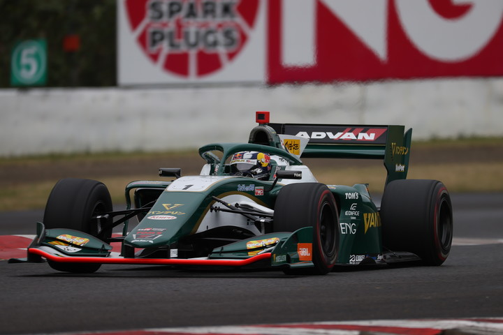 フリー走行: 3位はニック・キャシディ（VANTELIN KOWA TOM’S SF19）