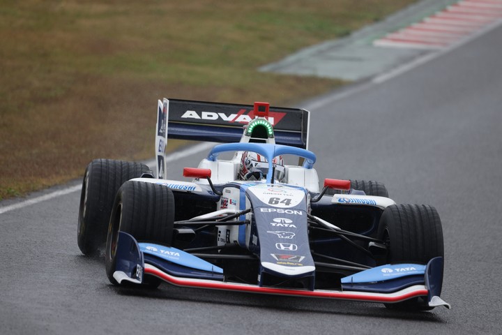 占有走行: 牧野任祐（TCS NAKAJIMA RACING SF19）