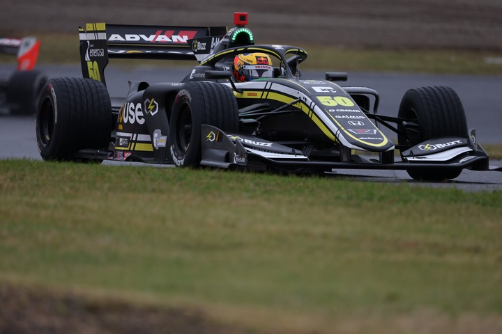 占有走行: セルジオ・セッテ・カマラ（Buzz Racing SF19）