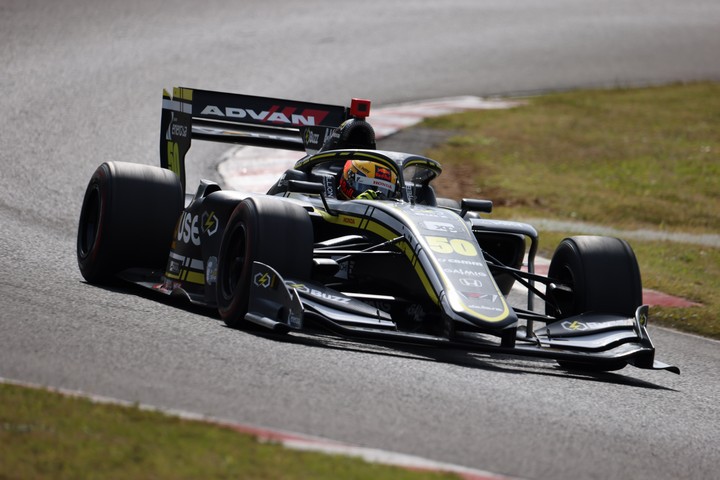 公式予選: セルジオ・セッテ・カマラ（Buzz Racing SF19）