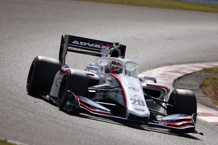 公式予選: 平川亮（ITOCHU ENEX TEAM IMPUL SF19）