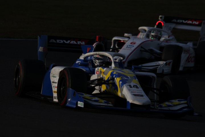 決勝レース: 大嶋和也（ROOKIE Racing PONOS SF19）