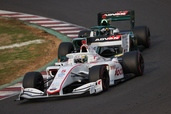 山本尚貴とニック・キャシディの争い