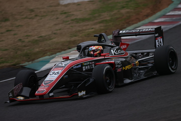 優勝は宮田莉朋（COROLLA CHUKYO Kuo TOM'S 320）