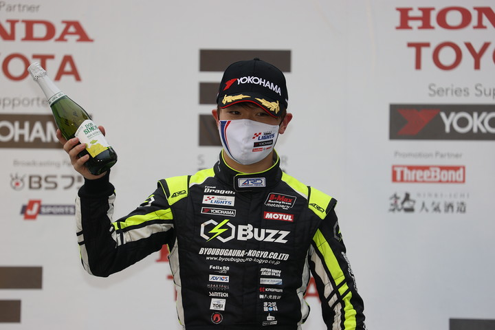 決勝2位の阪口晴南（B-MAX RACING TEAM）