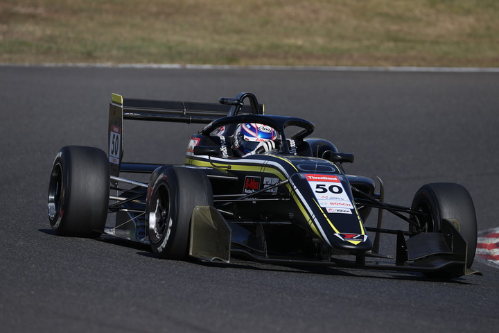 優勝は阪口晴南（Buzz Racing with B-MAX）