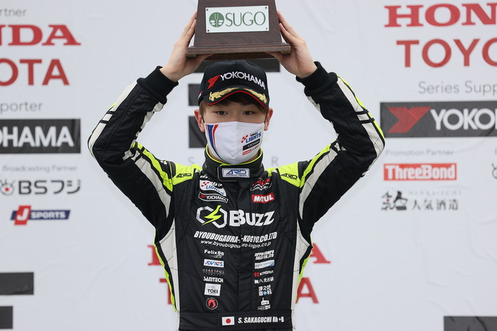 決勝2位の阪口晴南（B-MAX RACING TEAM）