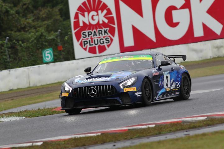 ST-Zクラス優勝は内田優大／山内英輝／高橋翼組（ENDLESS AMG GT4）