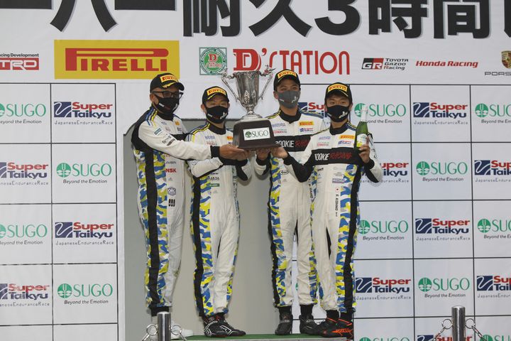 ST-1クラスの表彰式