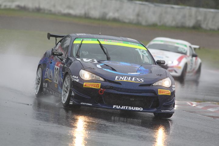 ST-4クラス予選3位は小河諒／宮田莉朋／松井孝允組（ENDLESS 86）