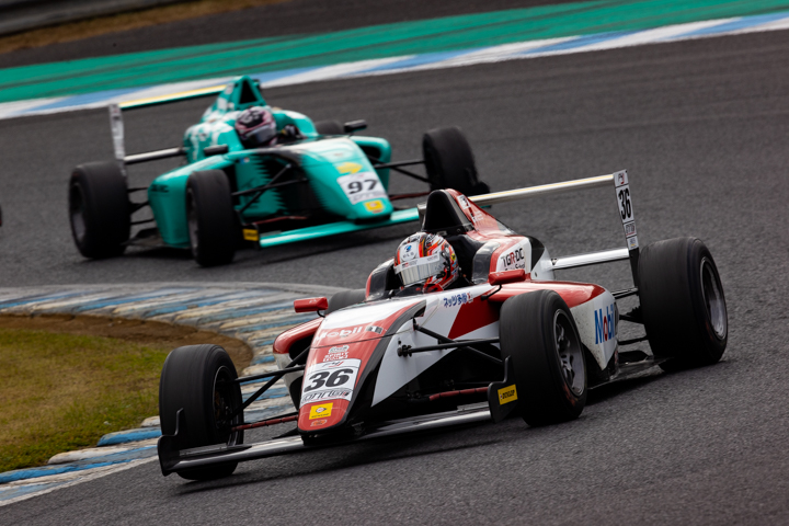 決勝3位は野中誠太（TGR-DC RSトムススピリットF4）