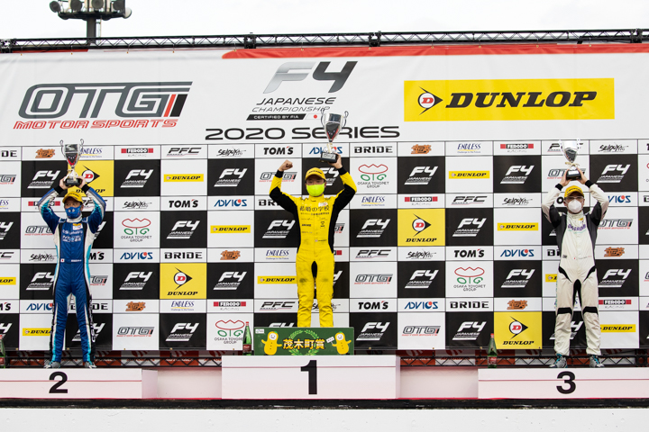 インディペンデントカップの表彰式